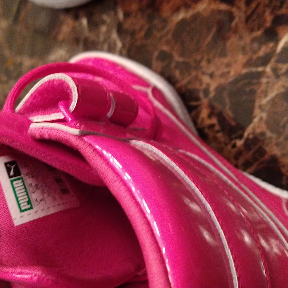 Sneakers - Picture 2 of 2